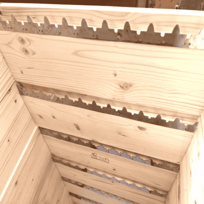 Edelstahl Abstandshalter für Bienenrahmen, 448 mm, bei Bienen Janisch.