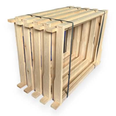 Dadant Bienenkasten mit gedrahteten Seitenteilen für Imkerei.